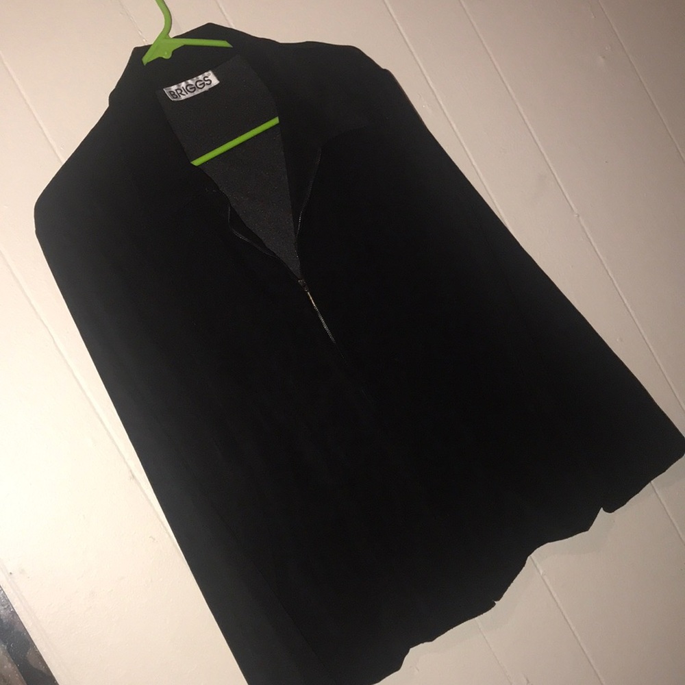 Black swade sweater